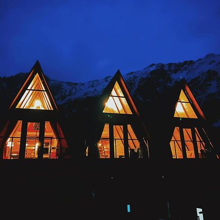 Pyramid Kazbegi Hotel Buitenkant foto